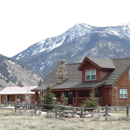 Montana Spirit Guest Lodge Cliff Lake Exterior foto